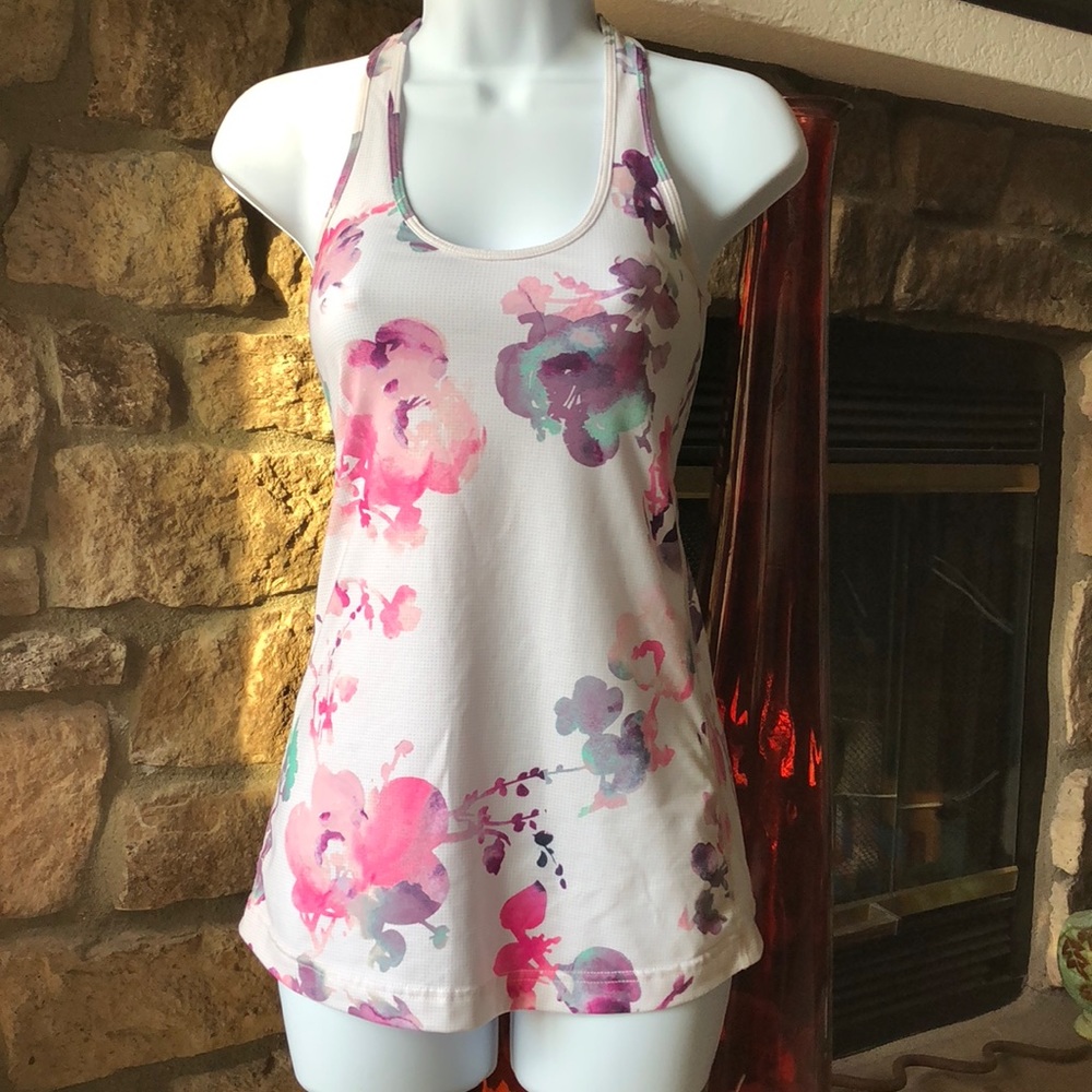 LULULEMON RACERBACK TOP